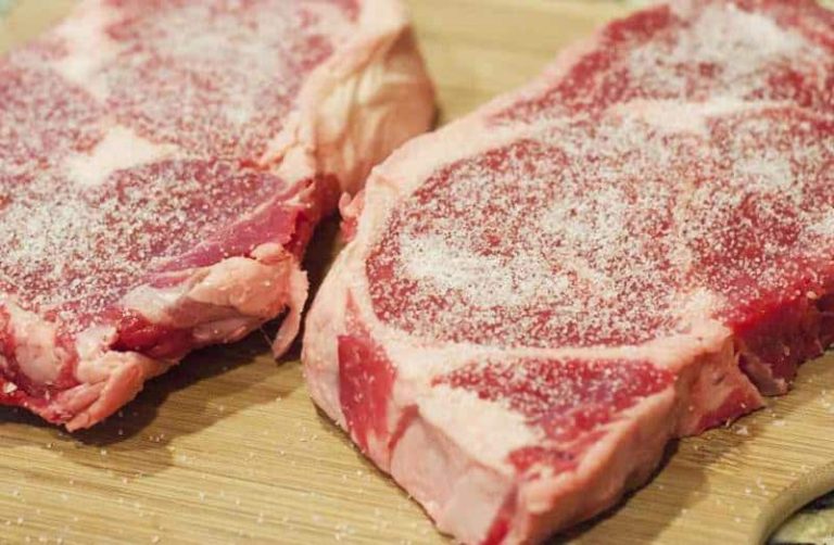 How To Cook Frozen Steak On The Grill (4 Easy Steps) GrillaBBQ